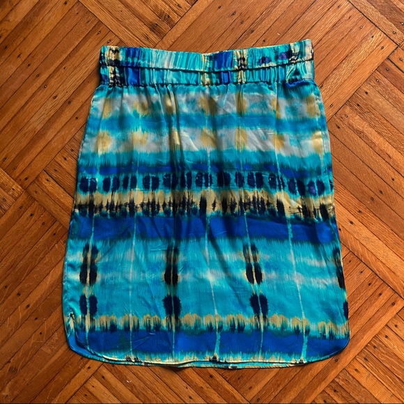 EUC Banana Republic 100% Silk Colorful Skirt - Picture 2 of 4